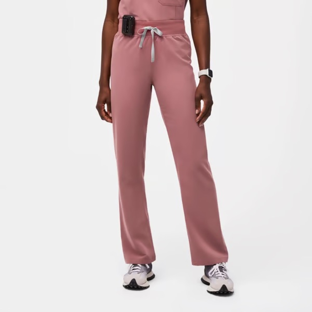 Figs - High waisted Livingston scrub pants in mauve (Tall XL)